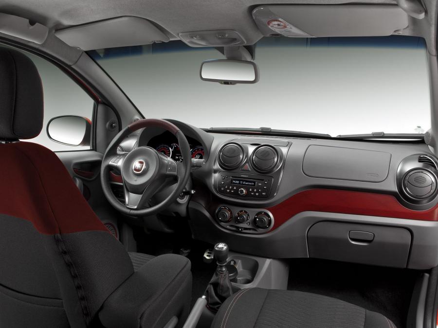  Fiat Palio Sporting 2011 года  (фото 7 из 28)